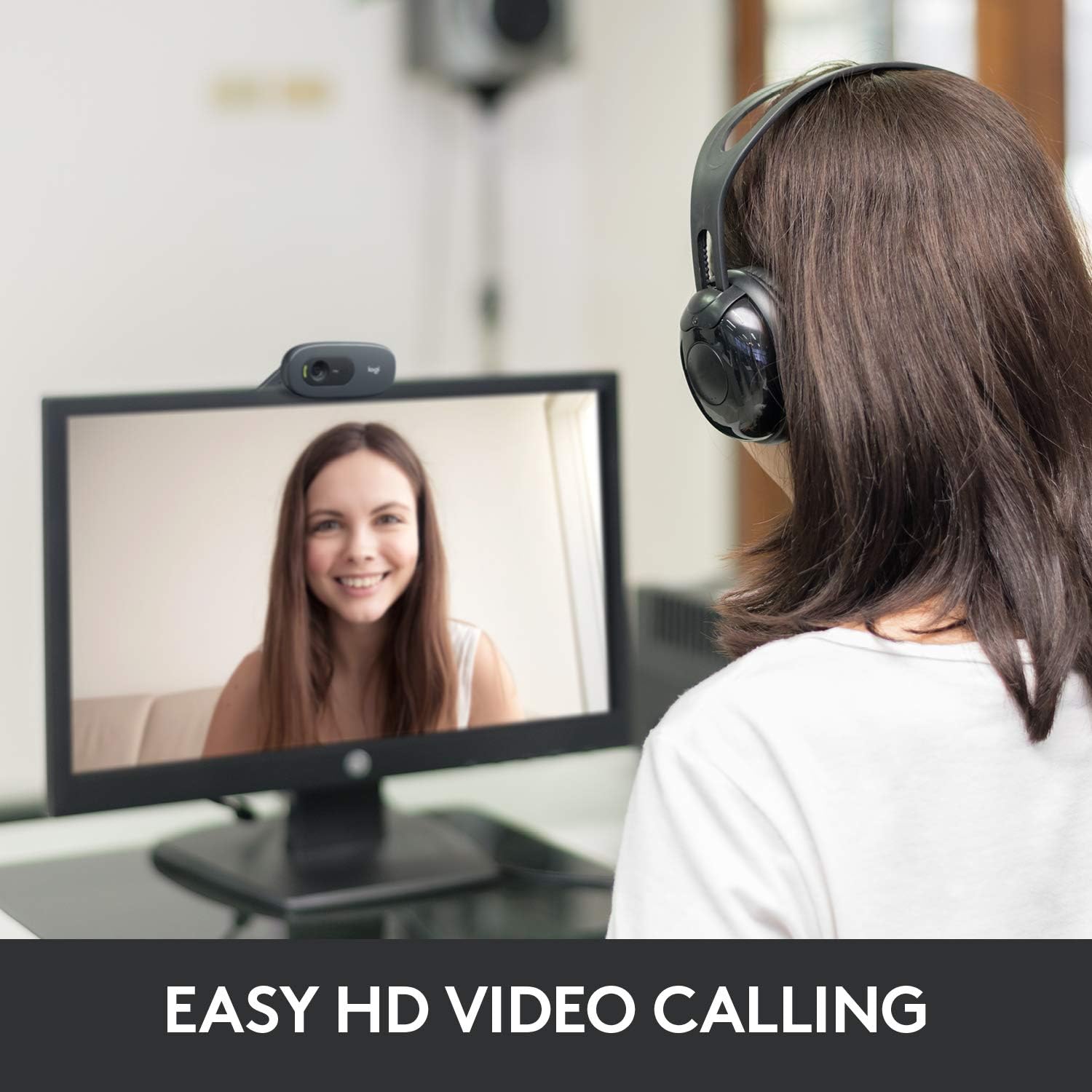 Logitech C270 HD Webcam – 720p Video Calling, Built-in Microphone, Universal Clip - Globaltech.tc